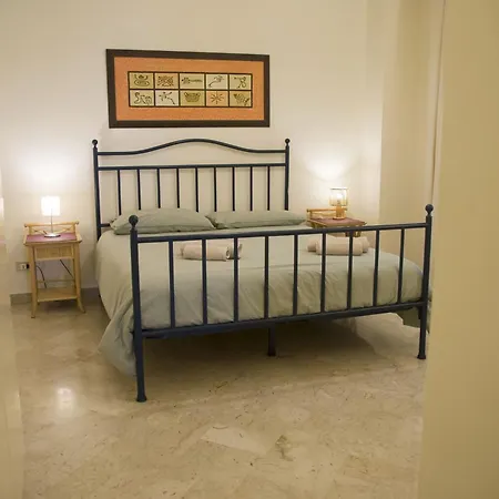 Piccinni House * Bari