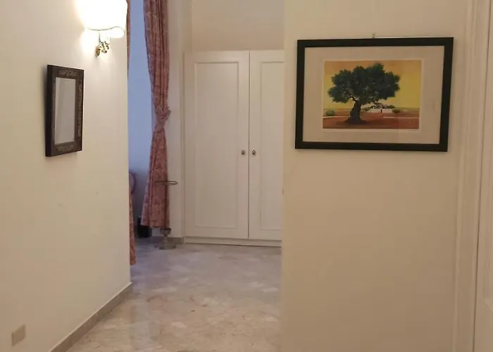 Piccinni House
