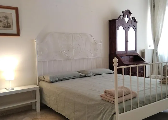 Piccinni House * Bari